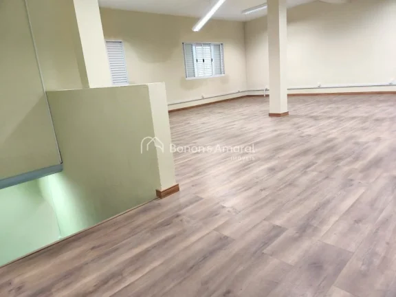 Imagem Galpão para venda na Vila Georgina em Campinas, 3 vagas na frente, 350 m²
São 3 pavimentos, o té...