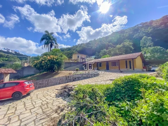 Imagem Casa à venda, 114 m² por R$ 500.000,00 - Pessegueiros - Teresópolis/RJ