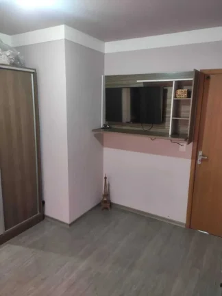 Imagem Sobrado com 2 suítes e 1 vaga na garagem, a 350m da praia em - Balneário Piçarras/SC