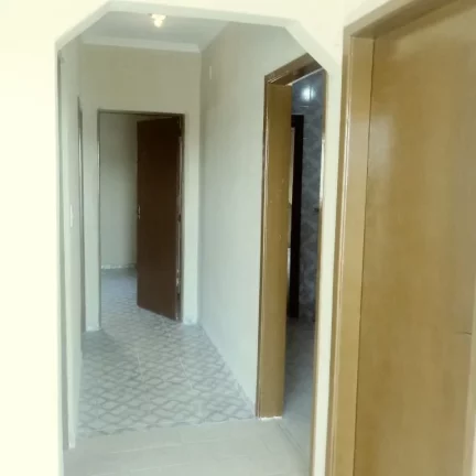 Imagem Casa com 2 dormitórios à venda, 170 m² por R$ 250.000,00 - Cidade Boa Vista - Suzano/SP