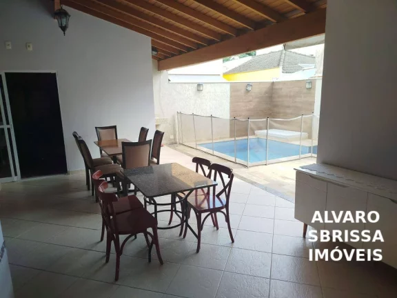 Imagem Oportunidade permuta. Linda Casa com piscina, 3 dormitórios à venda, 160 m² por R$ 1.500.000 - Parque do Varvito - Itu/SP