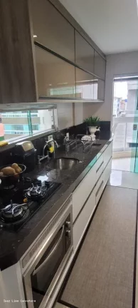 Imagem Alto Padrão para Venda em Bombinhas, Bombas, 3 dormitórios, 1 suíte, 1 banheiro, 1 vaga