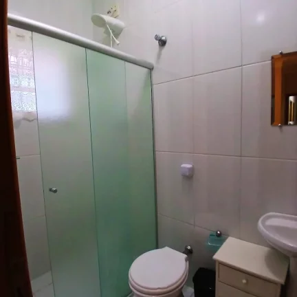 Imagem Casa com 2 quartos sendo 1 suíte no Mombaça Pinda