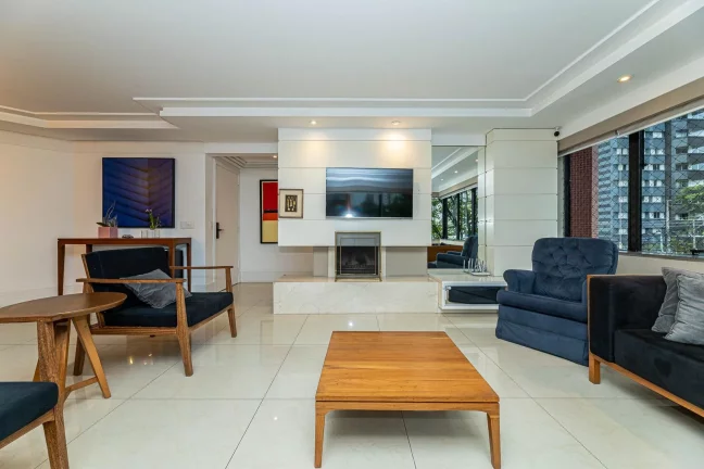 Imagem APARTAMENTO 3 QUARTOS NO BATEL 180,31m²