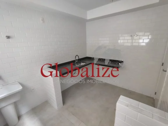 Imagem Casa com 3 dormitórios no Gonzaga em Santos por R$ 750.000,00, churrasqueira , 01 suíte e 01 vaga de garagem