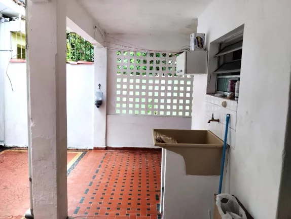 Imagem CASA À VENDA NO CENTRO DE IGUAPE