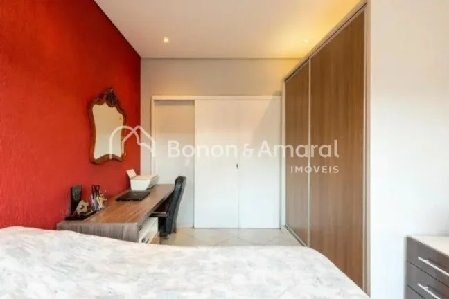 Imagem Maravilhosa casa com 360m² posicionada em um terreno com 370m². Completa e perfeita para acomodar ...