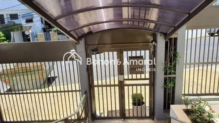 Imagem Ótimo apartamento em excelente localização no Cambuí. O apartamento em andar alto conta com uma ...