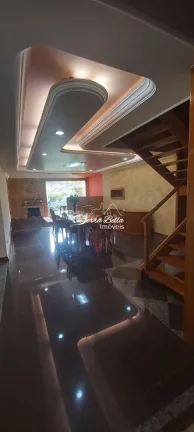 Imagem Casa alto padrão no Vale dos Eucaliptos com 6 dormitórios à venda, 575 m² por R$ 2.990.000 - Quebra Frascos - Teresópolis/RJ