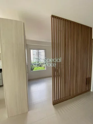 Imagem Apartamento/Studio com 50m², ao lado do Metrô Vila Madalena. Sala com varanda, 01 suíte e 01 vaga...