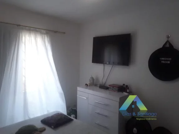 Imagem Lindo sobrado com 3 dormitórios sendo 1 suite, 2 vagas de garagem com ótima localização .