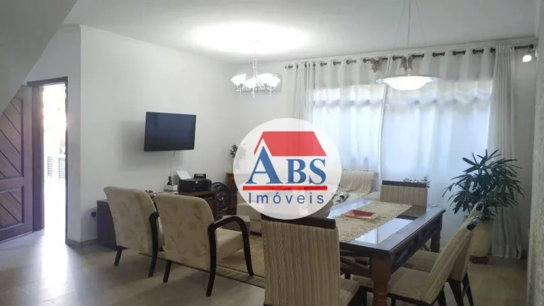 Imagem Casa Sobreposta Térrea com 3 dormitórios à venda, 140 m² por R$ 730.000 - Marapé - Santos/SP