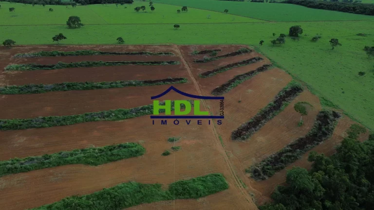 Imagem Fazenda 15 Alqs com Córrego no meio em Hidrolândia/Go