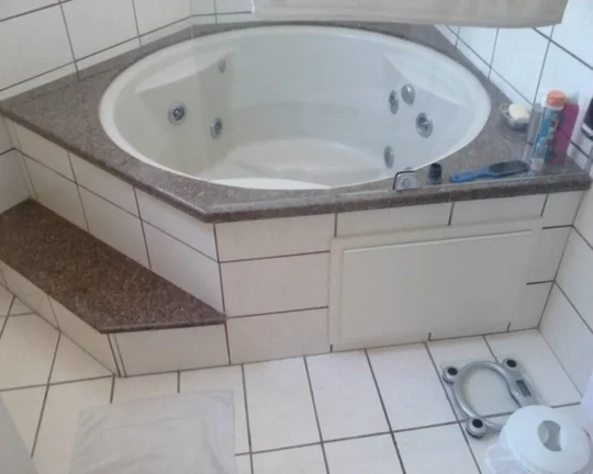Imagem Casa em Condomínio para Venda em Atibaia, Condominio Flamboyant, 4 dormitórios, 2 suítes, 4 banheiros, 4 vagas