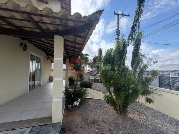 Imagem Casa duplex, 3 quartos, 300m², Condomínio dos Pássaros - Cabo Frio
