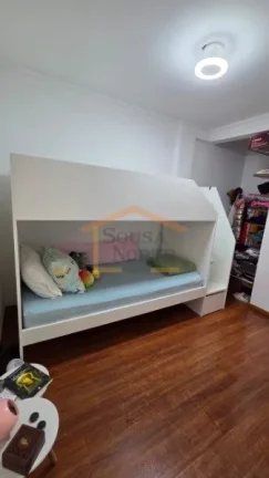 Imagem Apartamento com 80m², 3 dormitórios, sendo 1 suite, armários nos dormitórios, sala para dois amb...