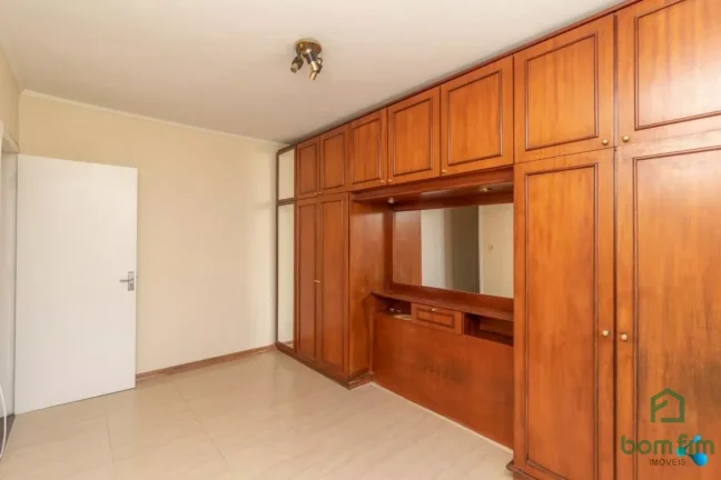 Imagem Apto para Venda 1 Dorm. c/ garagem, Bairro Mont Serrat - Porto Alegre/RS