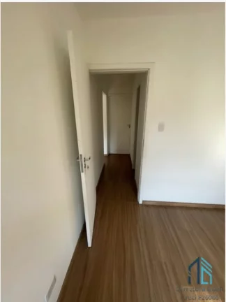 Imagem Apartamento recém reformado 02 quartos, vaga, bem localizado no Água Verde em Curitiba -PR