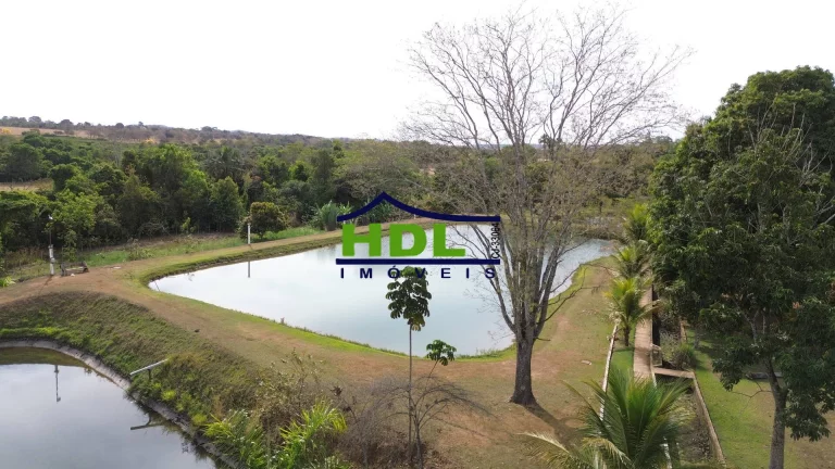 Imagem Chácara Exclusiva Riquíssima d´água em Hidrolândia/GO