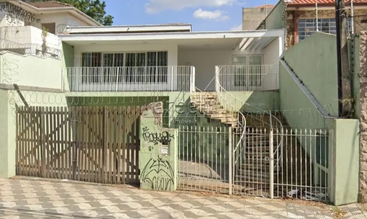 Imagem Casa comercial bem ampla com 250 M² com 5 salas, 3 lavabos, cozinha, 4 vagas de garagem, quintal e ...