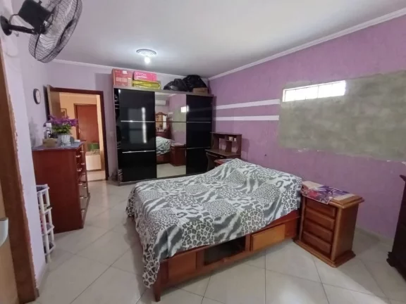Imagem Sobrado com 2 dormitórios à venda, 193 m² por R$ 585.000,00 - Vila Acoreana - Poá/SP
