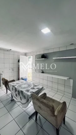 Imagem Oportunidade em CASA FORTE:246m², 05qts, 01 vaga -A VISTA.
