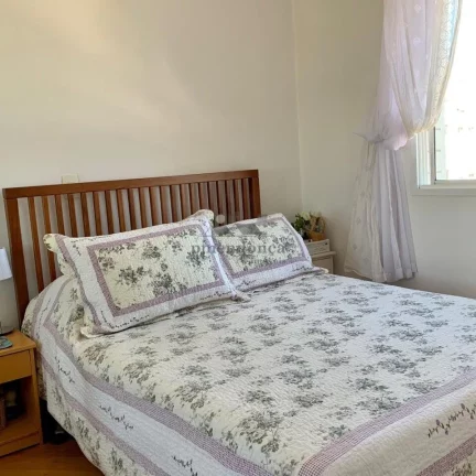 Imagem Apartamento à venda em Pinheiros com 2 quartos e 1 vaga, 52m2