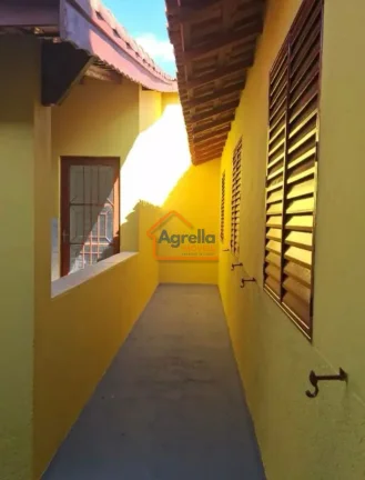 Imagem Casa à venda no bairro Jardim Ipê I - Mogi Guaçu/SP