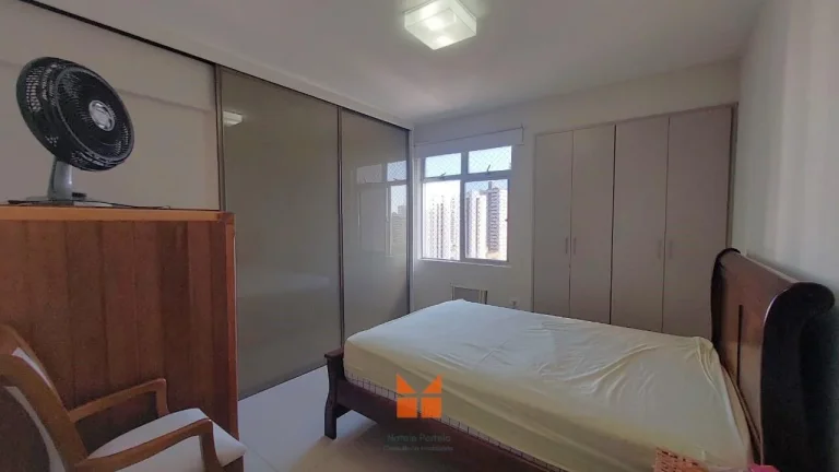 Imagem Lindo e reformado apartamento com 213m2 no Espinheiro!