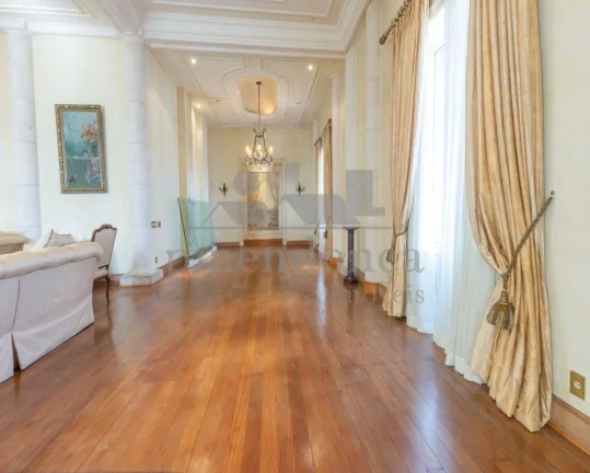 Imagem Maravilhosa Cobertura Triplex com 1200m² e vista 360 graus!