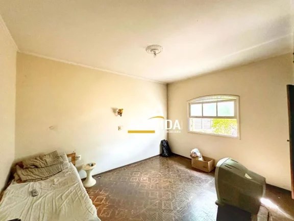Imagem Casa com 3 dormitórios à venda, 200 m² por R$ 500.000,00 - Centro - Santa Gertrudes/SP