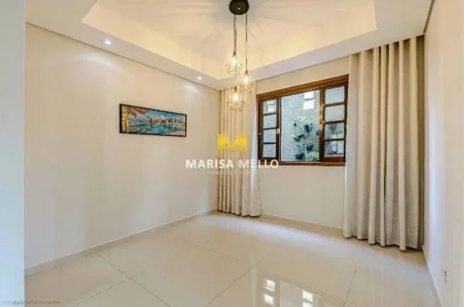 Imagem Casa á venda no Centro de Piraquara!!!