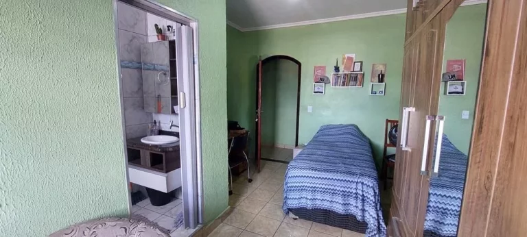Imagem Sobrado à venda, 245 m² por R$ 499.000,00 - Jardim Anchieta - Ferraz de Vasconcelos/SP