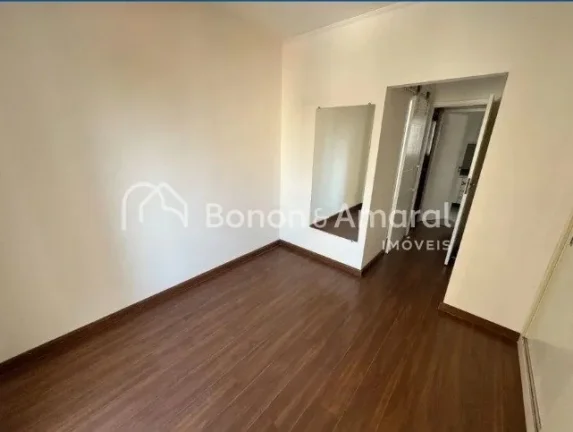 Imagem Localizado em uma das regiões mais desejadas de Campinas, este apartamento oferece praticidade e co...