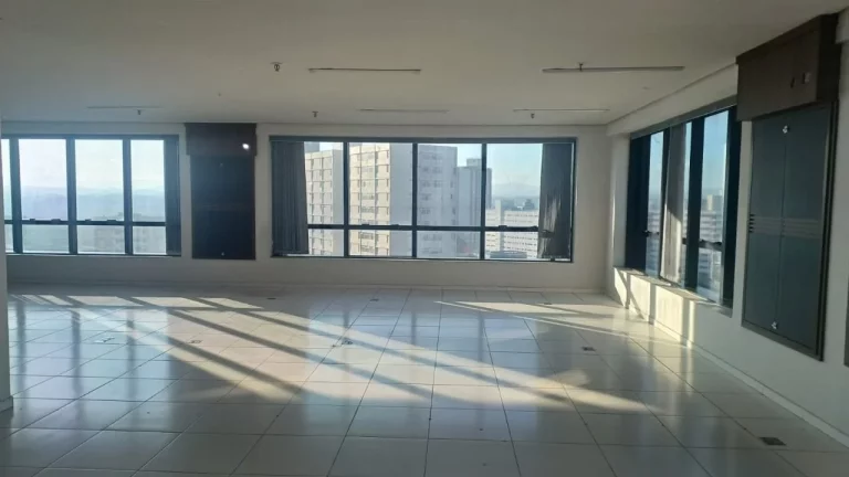 Imagem Sala para alugar, 98 m² por R$ 5.111,08 - Centro - São José dos Campos/SP