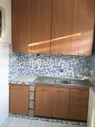 Imagem Casa com 2qts, suíte, 2 vagas com 110m2 Tamarineira...