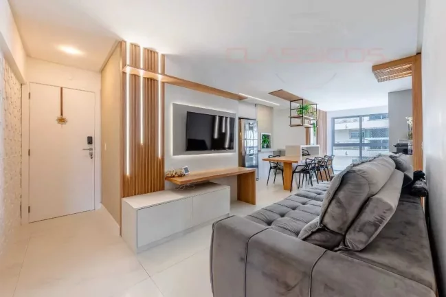 Imagem Apartamento mobiliado com 3 quartos e 1 vaga de garagem em Balneário Piçarras
