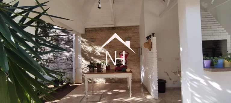 Imagem casa em condomínio fechado, condomínio de casas , casa com piscina, churrasqueira, vaga coberta, 4 suítes, portaria, segurança, casa