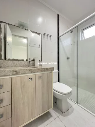 Imagem Apartamento à venda com 02 suítes e 02 vagas de garagem no centro de Balneário Camboriú