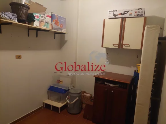 Imagem Lindo apartamento de 3 dormitórios com suíte e dependência de empregada completa no bairro da Ponta da Praia por R$.770.000,00 !
