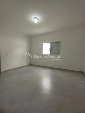 Imagem Ótima casa térrea de 177 m² de construção e 360 m² de terreno, totalmente reformada, localizad...