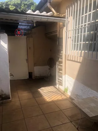 Imagem Casa Antiga à venda com 90M de área construída e terreno com 154M, próximo a linha verde do metrô, linha Prata do monotrilho, ótima localização