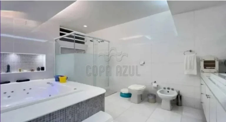 Imagem Copacabana - Residencial › Apartamento com 5 quarto(s) a Venda