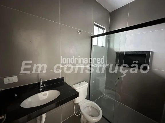 Imagem Casa em condomínio, programa Minha Casa Minha Vida, com 3 quartos (1 suíte), garagem coberta e ótima localização na região norte de Londrina.