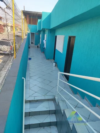 Imagem SANTO ANDRÉ Sobrado 260 metros, 2 dormitórios, 3 vagas, ótima localização excelente valor !!!