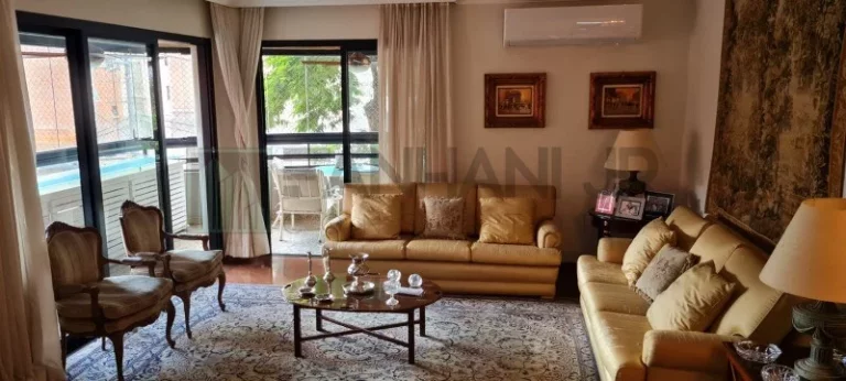 Imagem Apartamento de Luxo para Locação em Moema, São Paulo-SP: 3 quartos, 3 suítes, 2 salas, 4 banheiros, 220m² de área.