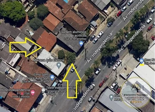 Imagem Casa Comercial para Venda em Goiânia, SETOR AEROPORTO, 3 dormitórios, 1 banheiro, 4 vagas