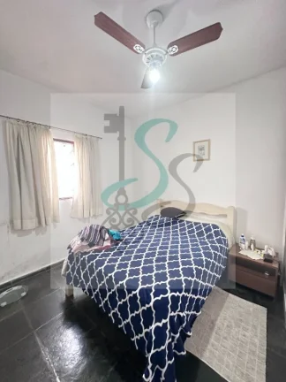 Imagem Oportunidade única! Casa à venda em Campinas-SP, Jardim Santa Lúcia: 3 quartos, 1 sala, 1 banheiro, 4 vagas de garagem.
