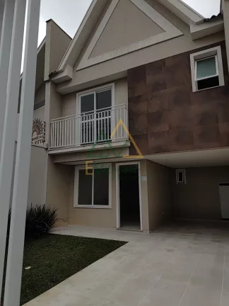Imagem Sobrado à venda Santa Cândida Curitiba PR