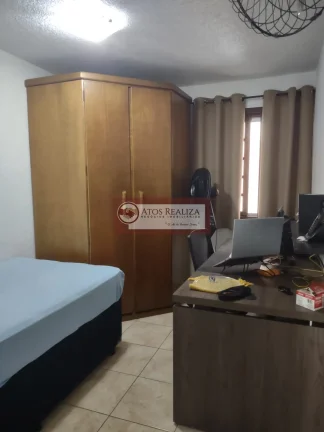 Imagem Assobradado de 4 dormitórios e 2 suítes em Parque América - SP: 2M² e R$640.000 para venda.